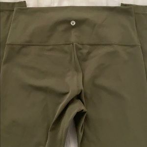 Wunder Under High-Rise Tight 28" 
Full-On Luxtreme